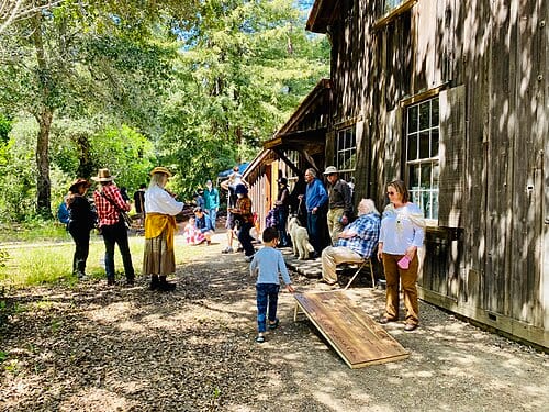 Old Woodside Store Day (1 May 2022).
