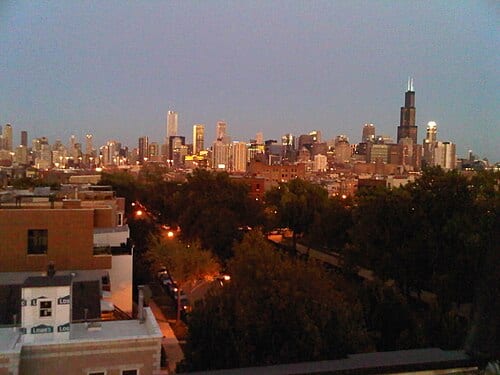 Chicago skyline in 2010 with Bickerdike Square Park