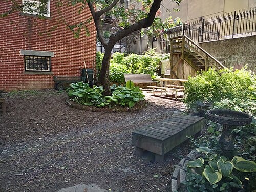 Fishbridge Gardens (community garden in New York City)