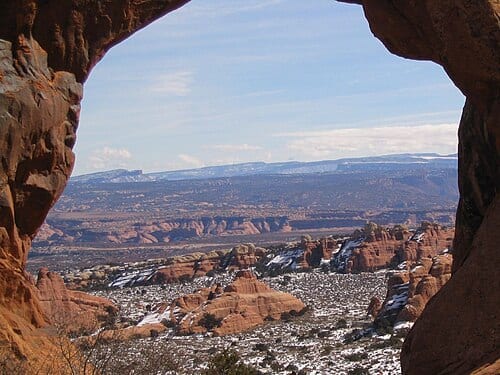 Arches National Park is a U.S. National Park in eastern Utah. It is known for preserving over 2000 natural sandstone arches, including the world-famous Delicate Arch, in addition to a variety of unique geological resources and formations. The park is located just outside of Moab, Utah, and is…