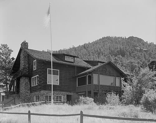 Front of Moraine Lodge , located along Bear Lake Road west of Estes Park in the Larimer County side of Rocky Mountain National Park in the U.S. state of Colorado . Built in 1923, it is listed on the National Register of Historic Places .