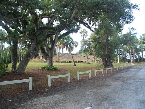 Fort Pierce, Florida : Old Fort Pierce Park : Site of the fort after which the city was named