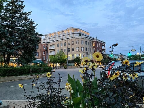 View of Hyde Park Square in Cincinnati, Ohio